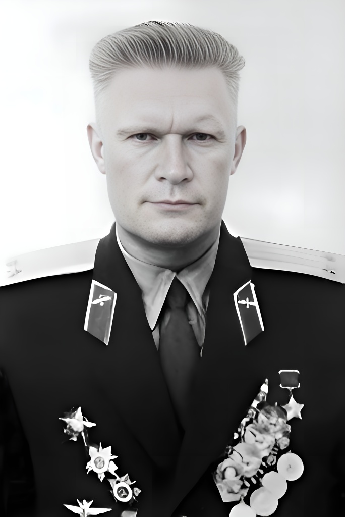 А.А. Лузгин.jpg